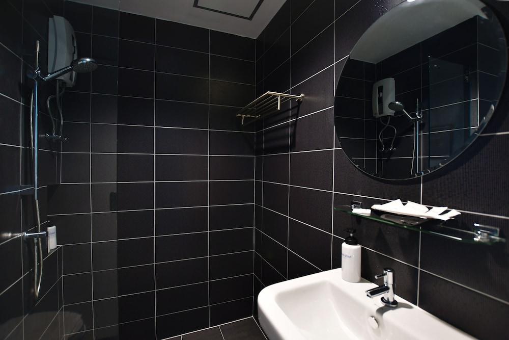 The Galla Hotel Ранонг Экстерьер фото
